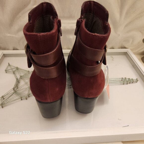 Aetrex Rebecca Boots. Color: Burgundy. NIB. Size EU 36/US 6-6.5 - Picture 10 of 15